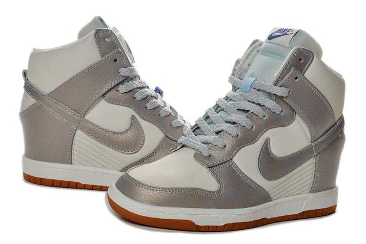 Nike Dunk Sky Hi soldes cru basket de la porcelaine
